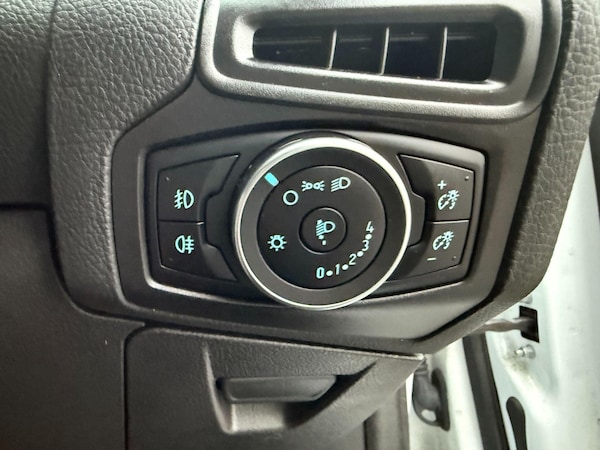 Used Ford Focus 2015 for sale - 76306669: Photo 17
