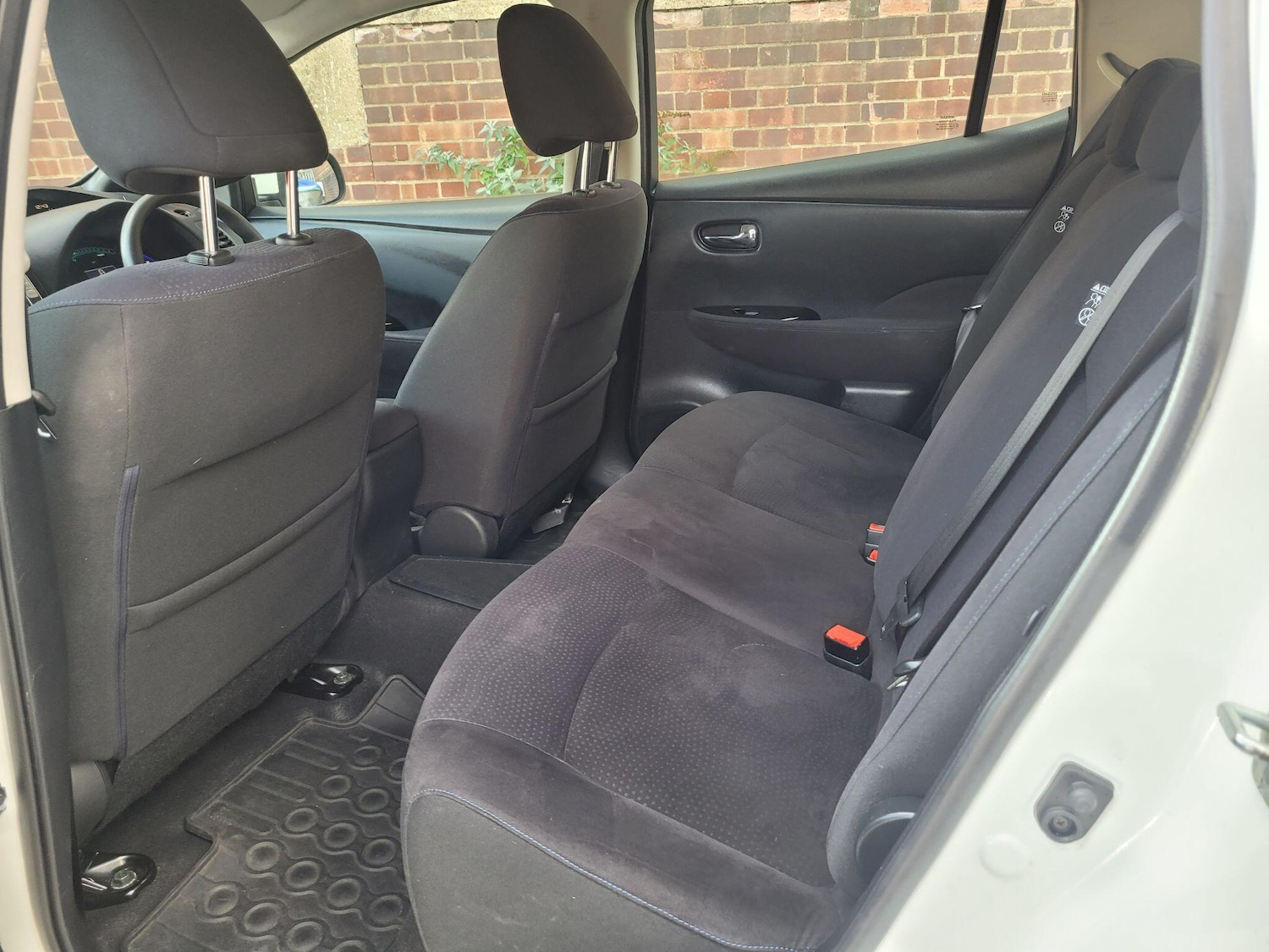 Used Nissan Leaf 2016 for sale - 76522262: Photo 24