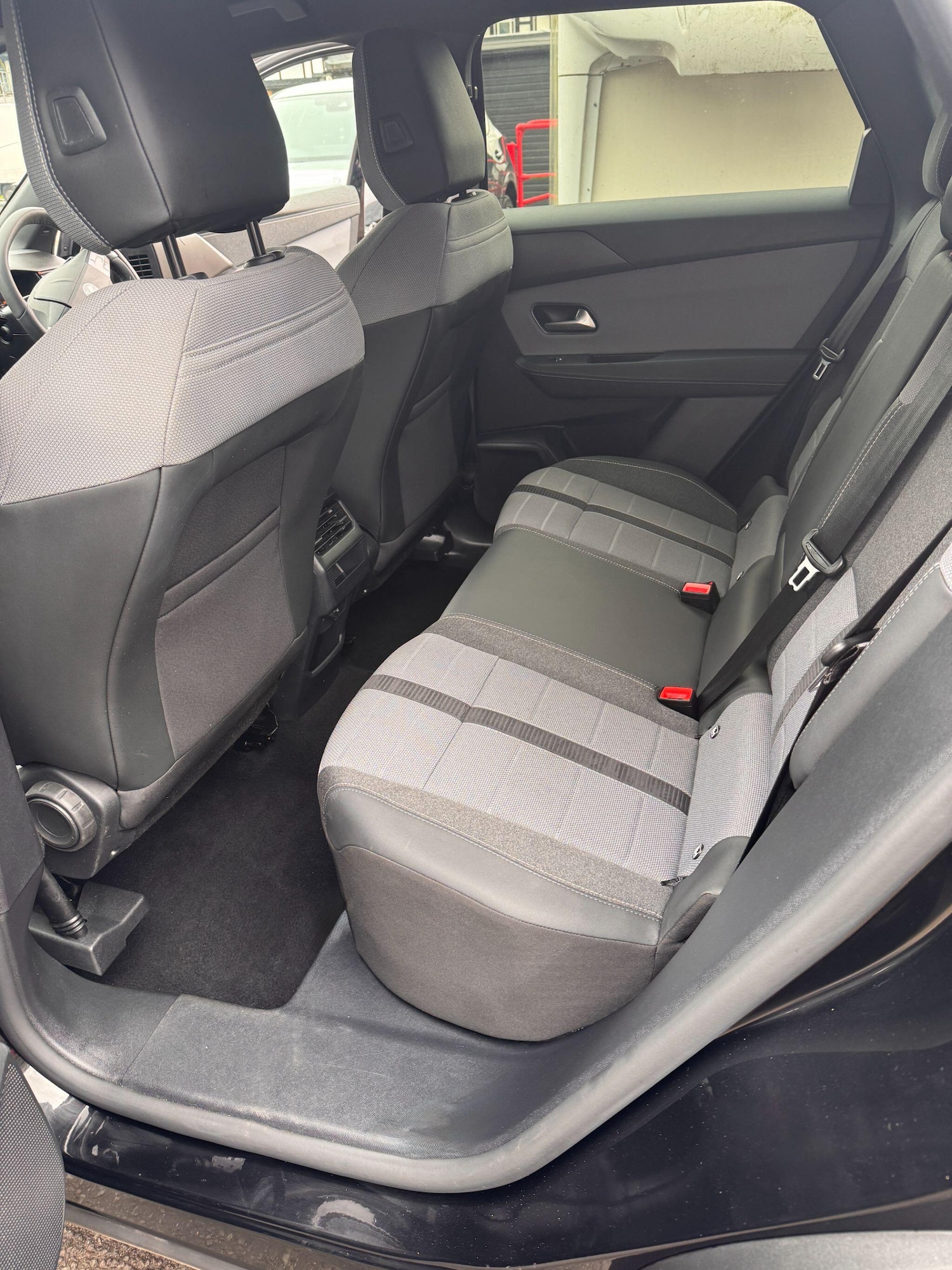 Used Vauxhall Grandland 2025 for sale - 77633125: Photo 9