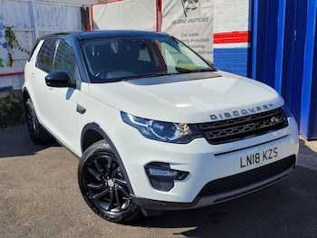 Used Land Rover Discovery Sport 2018 for sale - 79521126: Photo