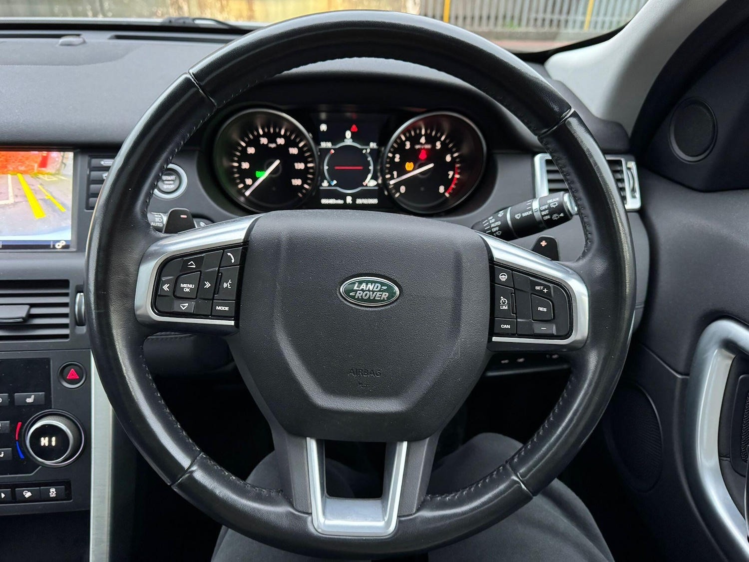 Used Land Rover Discovery Sport 2018 for sale - 77074949: Photo 30