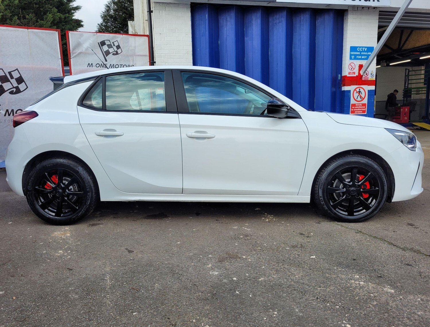Used Vauxhall Corsa for sale - 77824679: Photo 9
