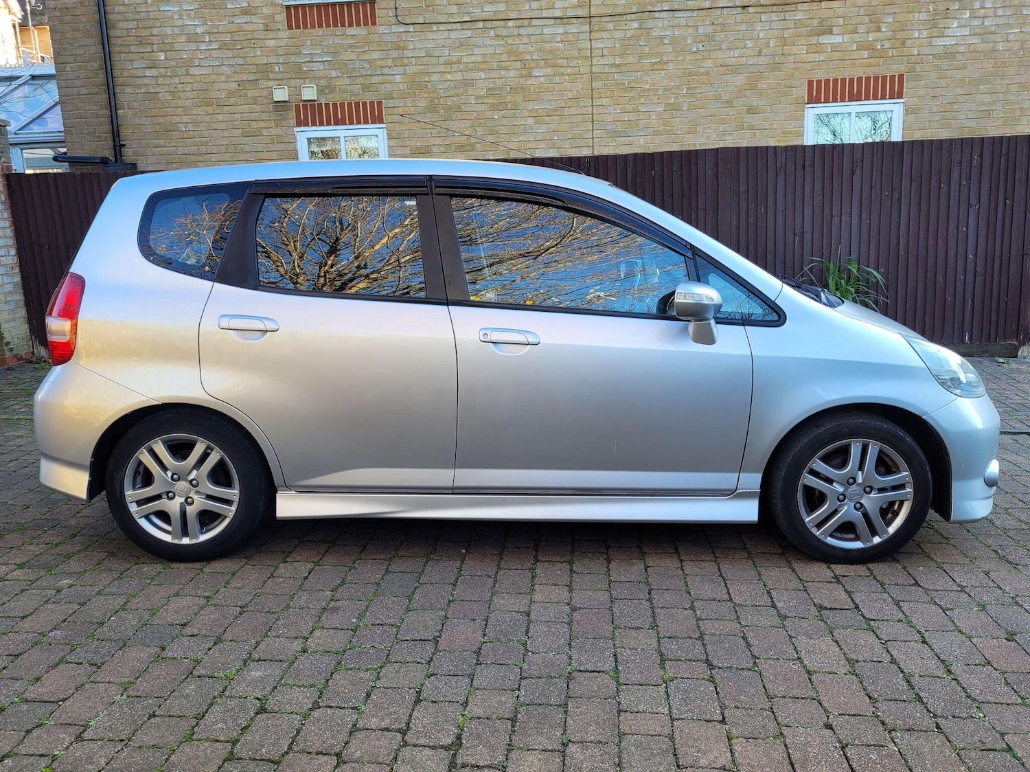 Used Honda Jazz 2006 for sale - 76645987: Photo 2
