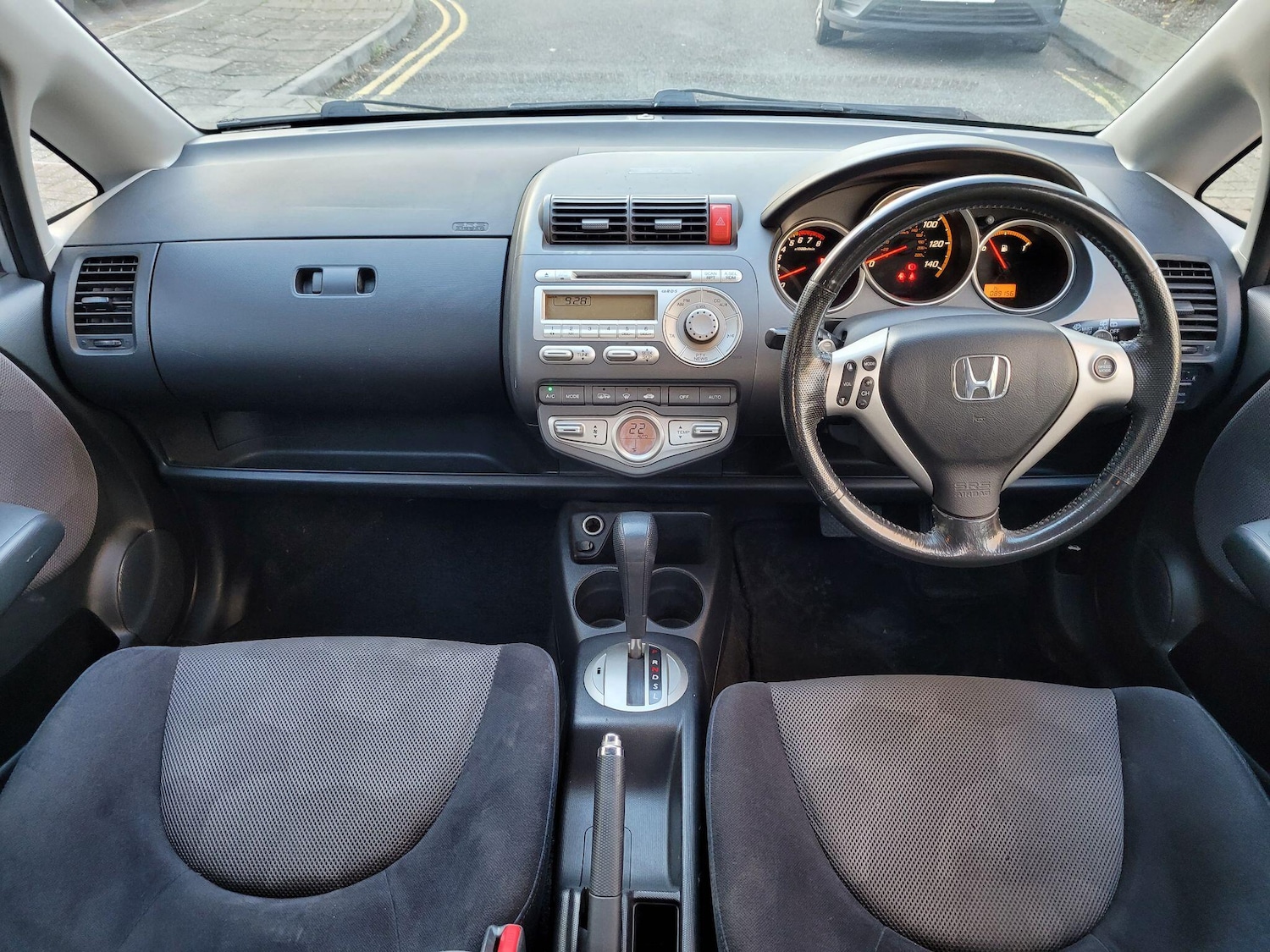 Used Honda Jazz 2006 for sale - 76645987: Photo 3