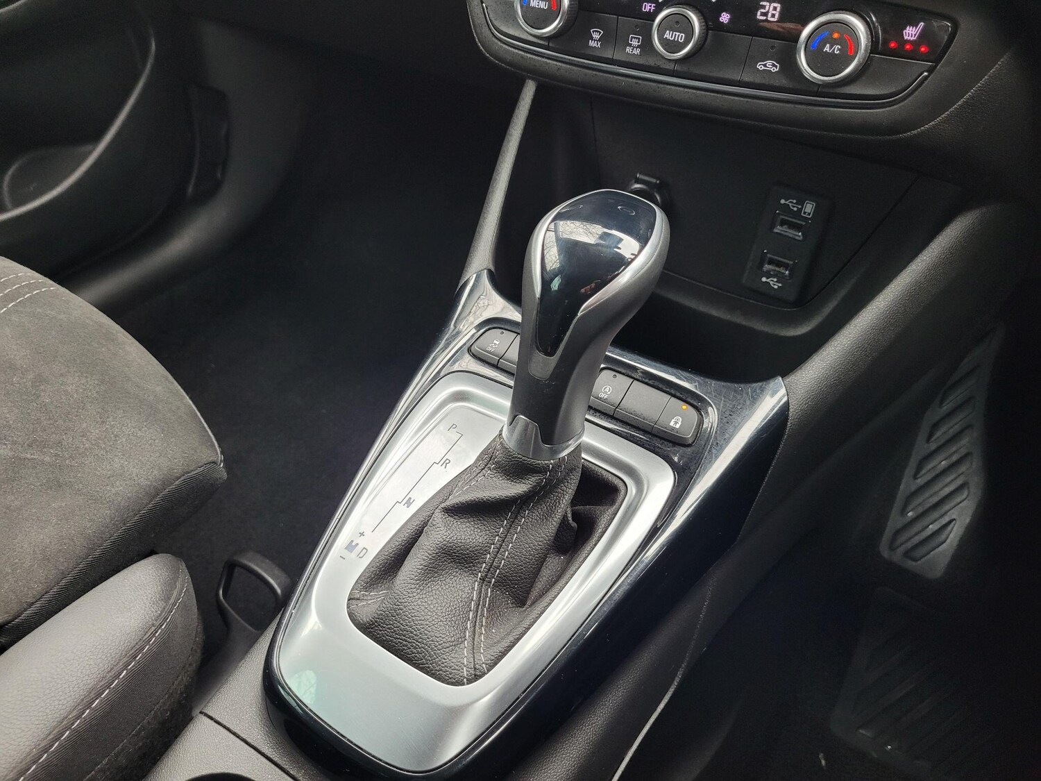 Used Vauxhall Crossland 2022 for sale - 77839516: Photo 16