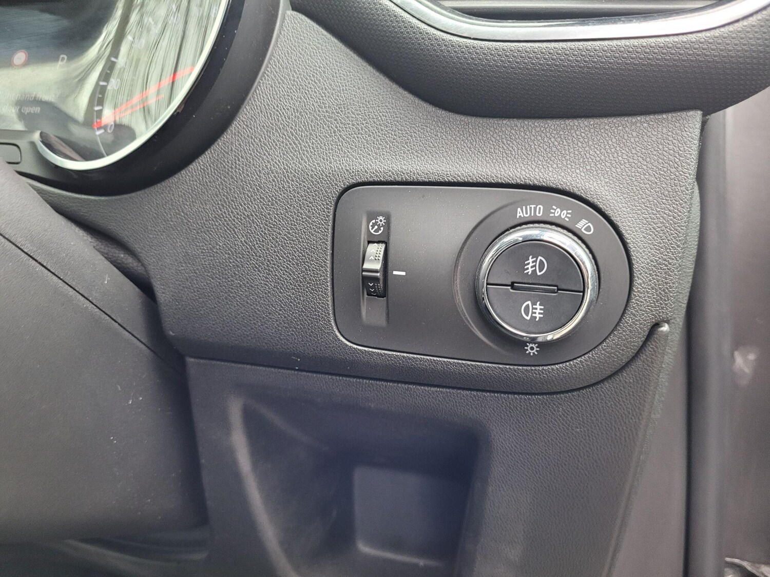 Used Vauxhall Crossland 2022 for sale - 77839516: Photo 34