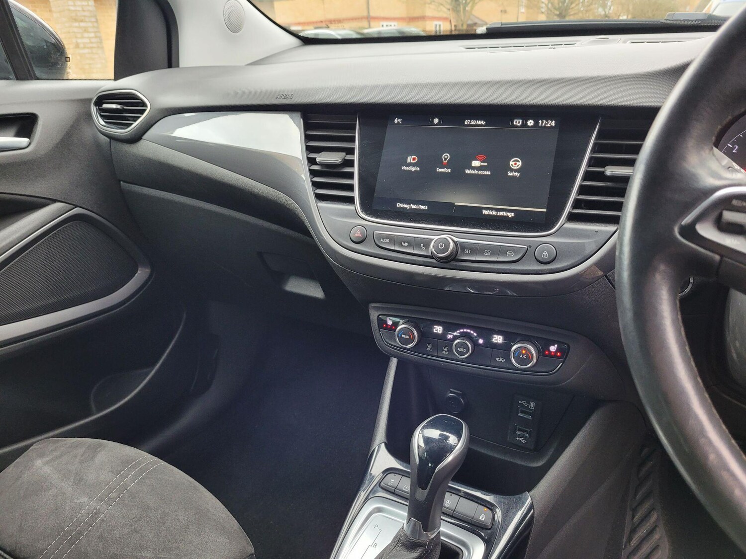 Used Vauxhall Crossland 2022 for sale - 77839516: Photo 49