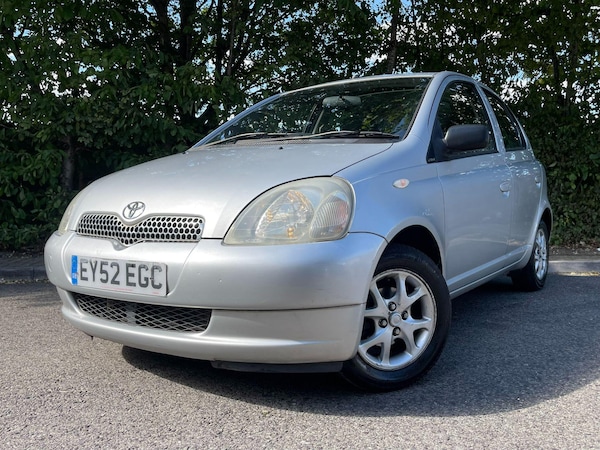 Used Toyota Yaris 2002 for sale - 76072077: Photo 13