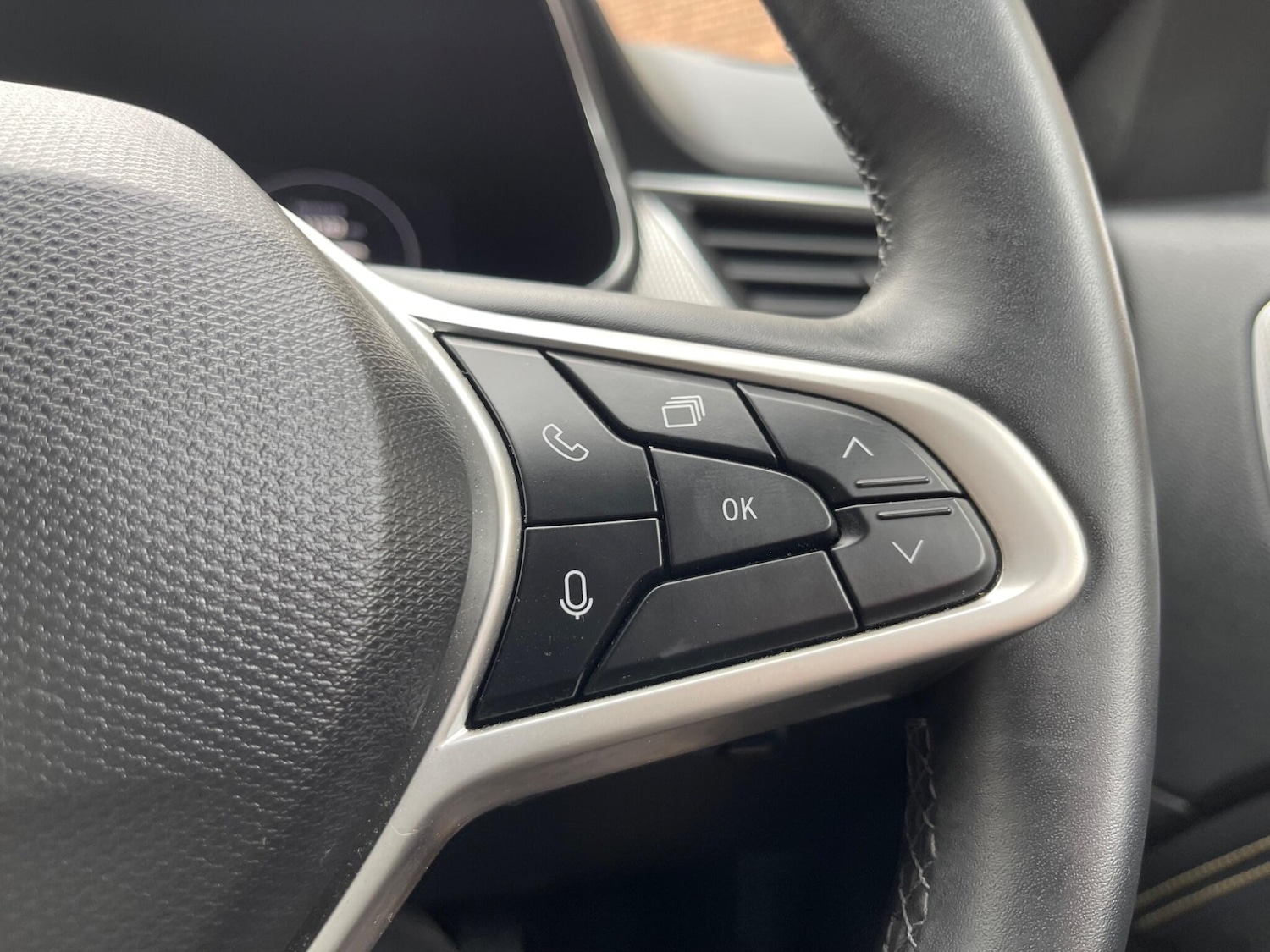 Used Renault Arkana 2025 for sale - 76633995: Photo 25