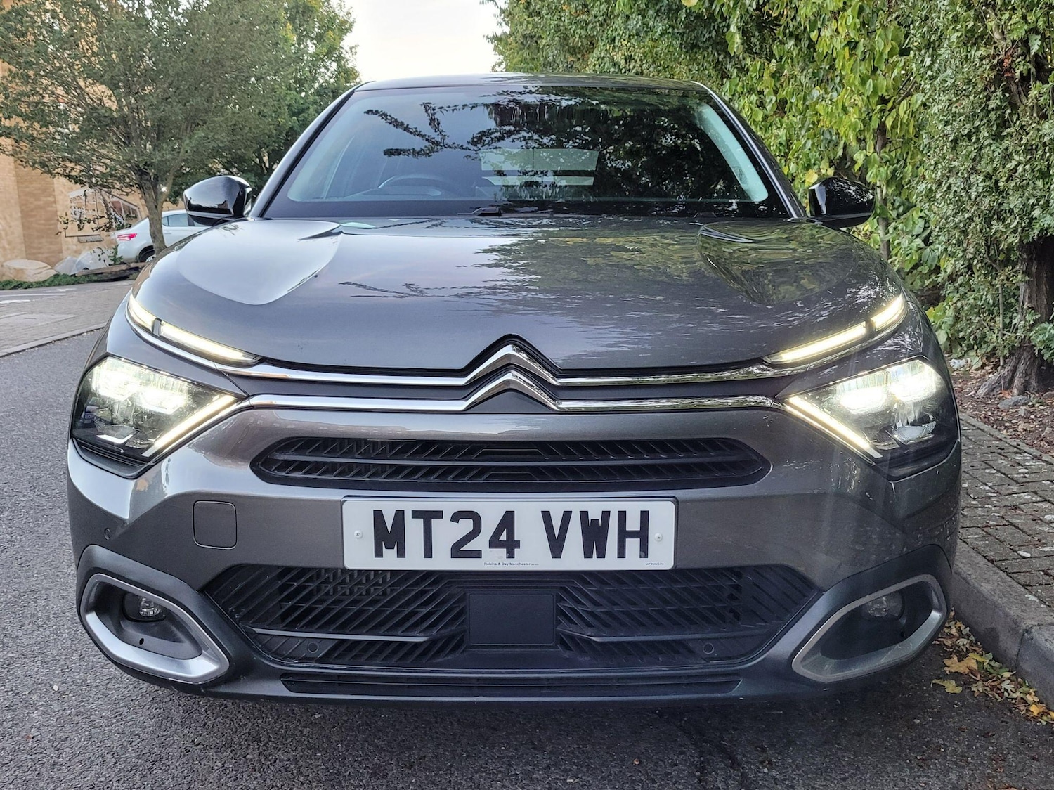 Used Citroen C4 2024 for sale - 76137300: Photo 4