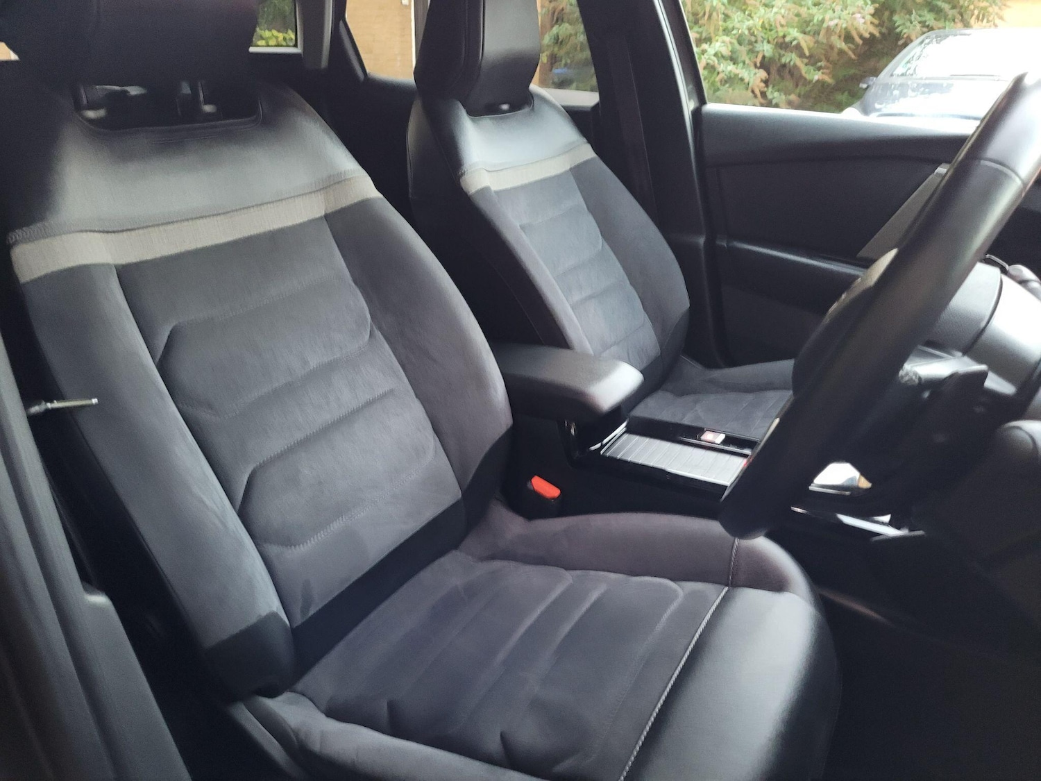 Used Citroen C4 2024 for sale - 76137300: Photo 44