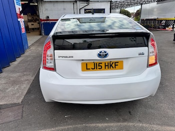 Used Toyota Prius 2015 for sale - 79049504: Photo