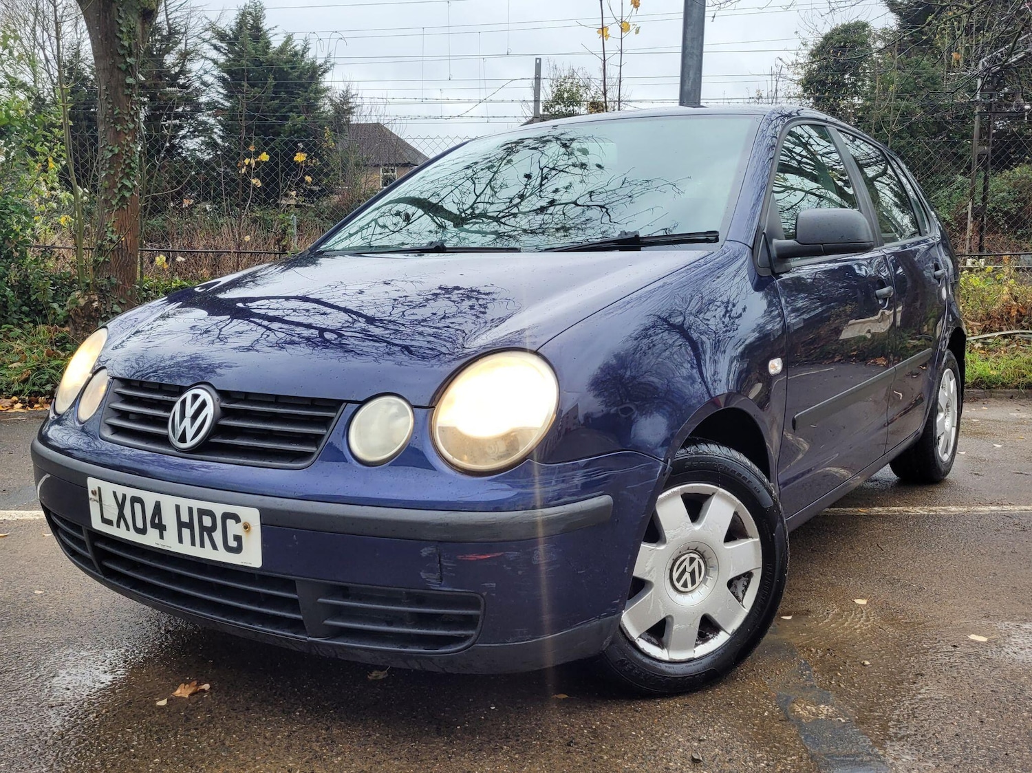 Used Volkswagen Polo 2004 for sale - 76632730: Photo 1