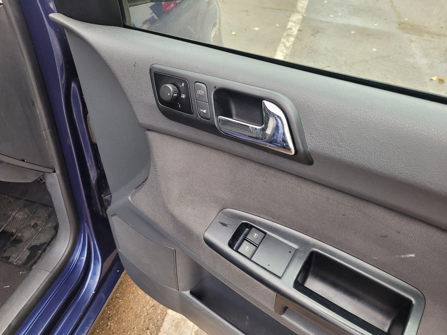 Used Volkswagen Polo 2004 for sale - 76632730: Photo 25