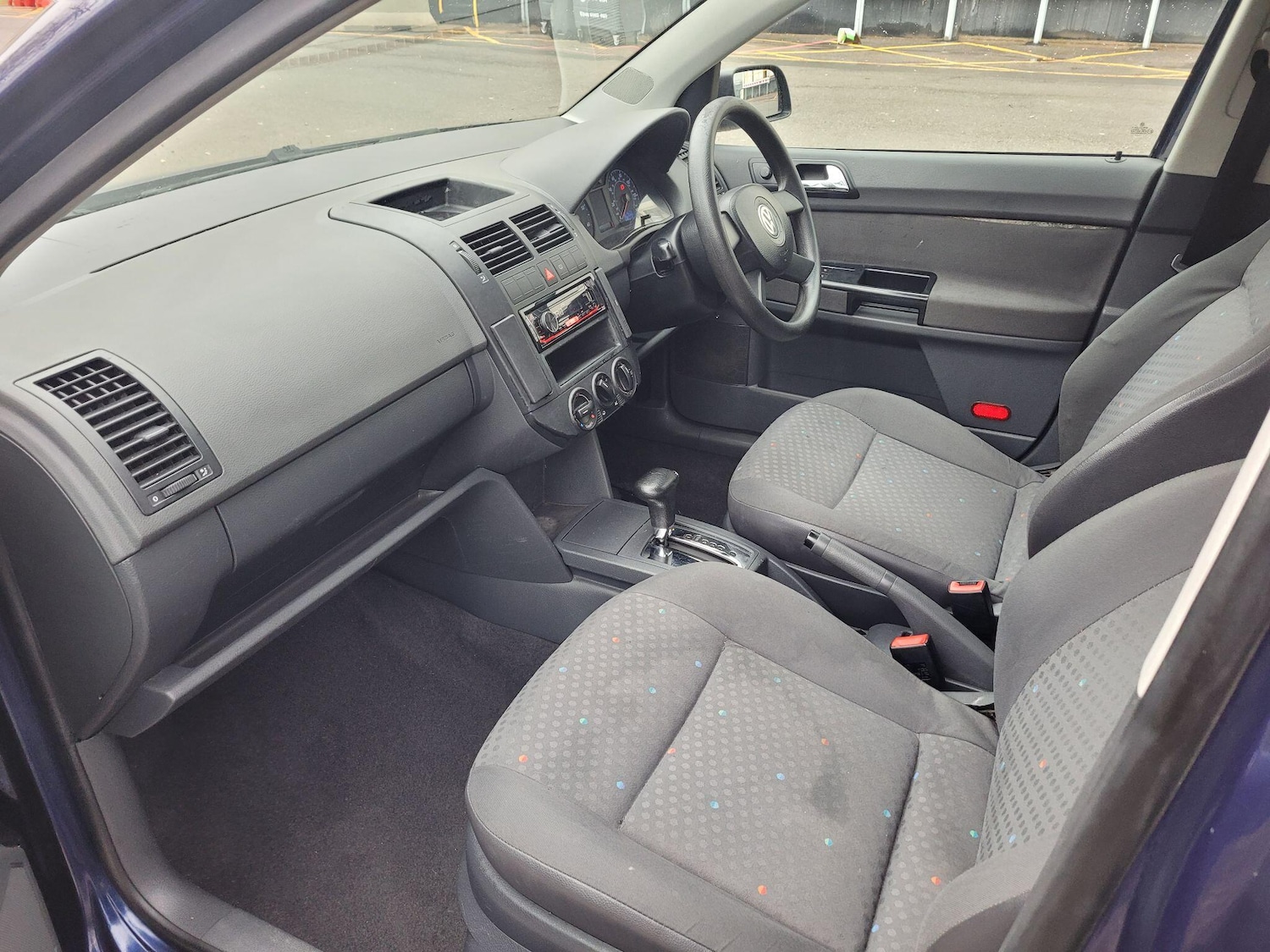 Used Volkswagen Polo 2004 for sale - 76632730: Photo 32