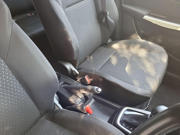 Used Suzuki Swift 2023 for sale - 75553284: Photo 21