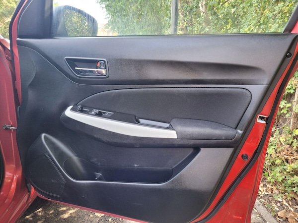 Used Suzuki Swift 2023 for sale - 75553284: Photo 34