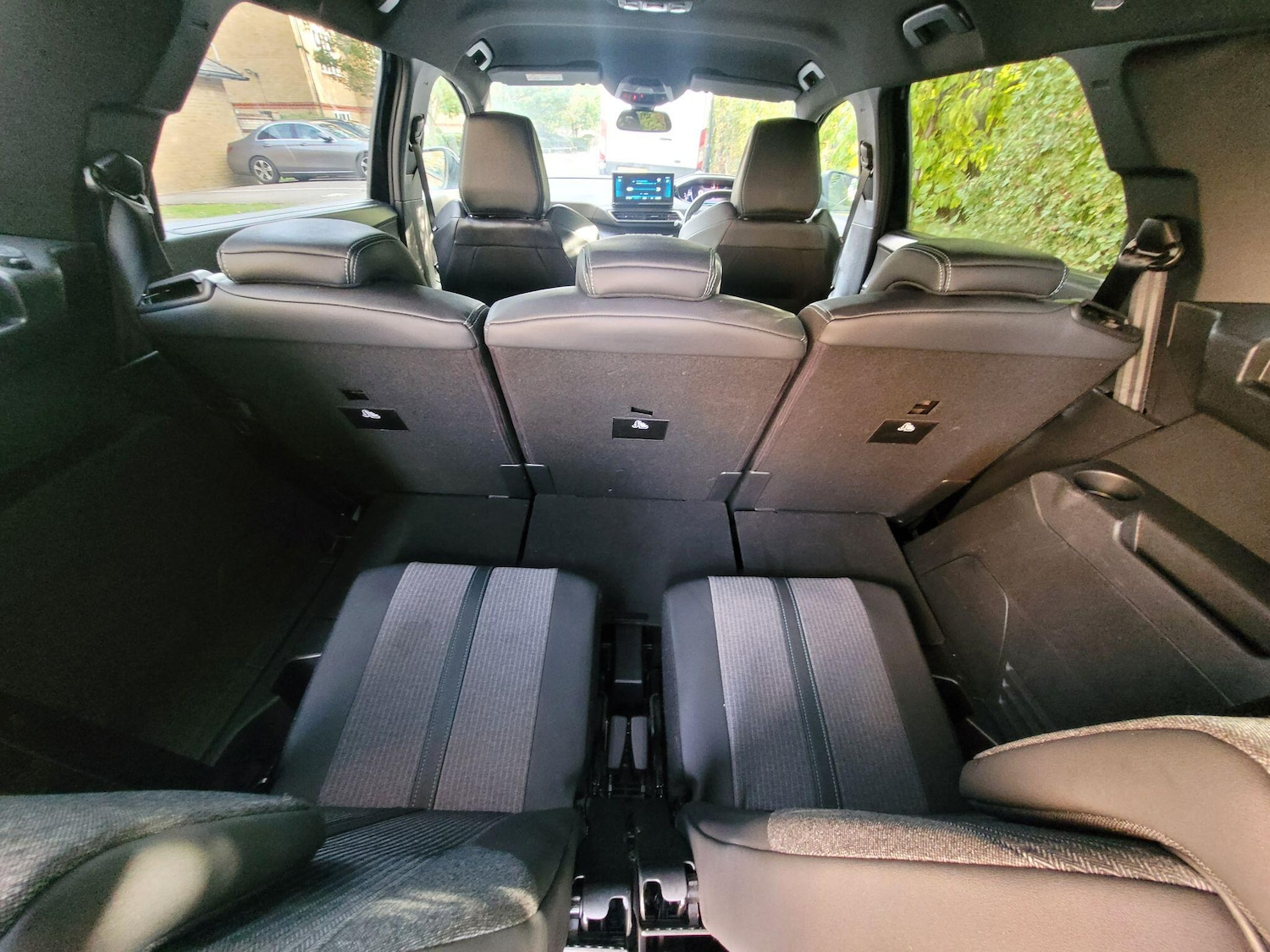 Used Peugeot 5008 2023 for sale - 76137587: Photo 22
