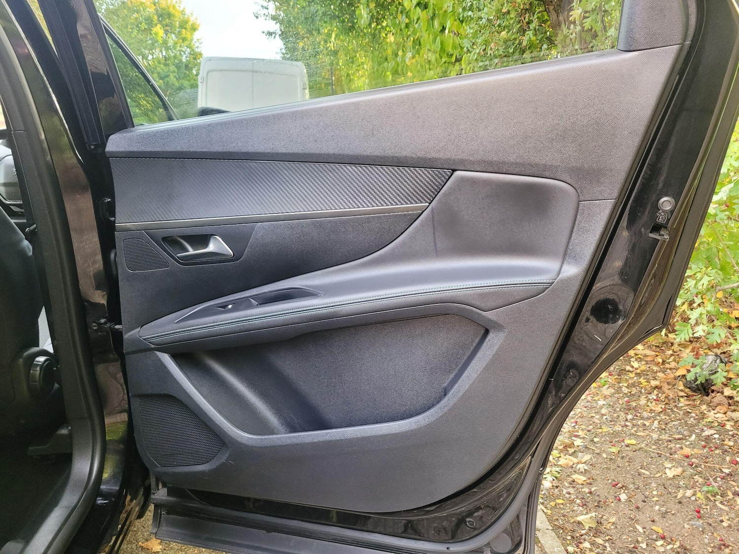 Used Peugeot 5008 2023 for sale - 76137587: Photo 24