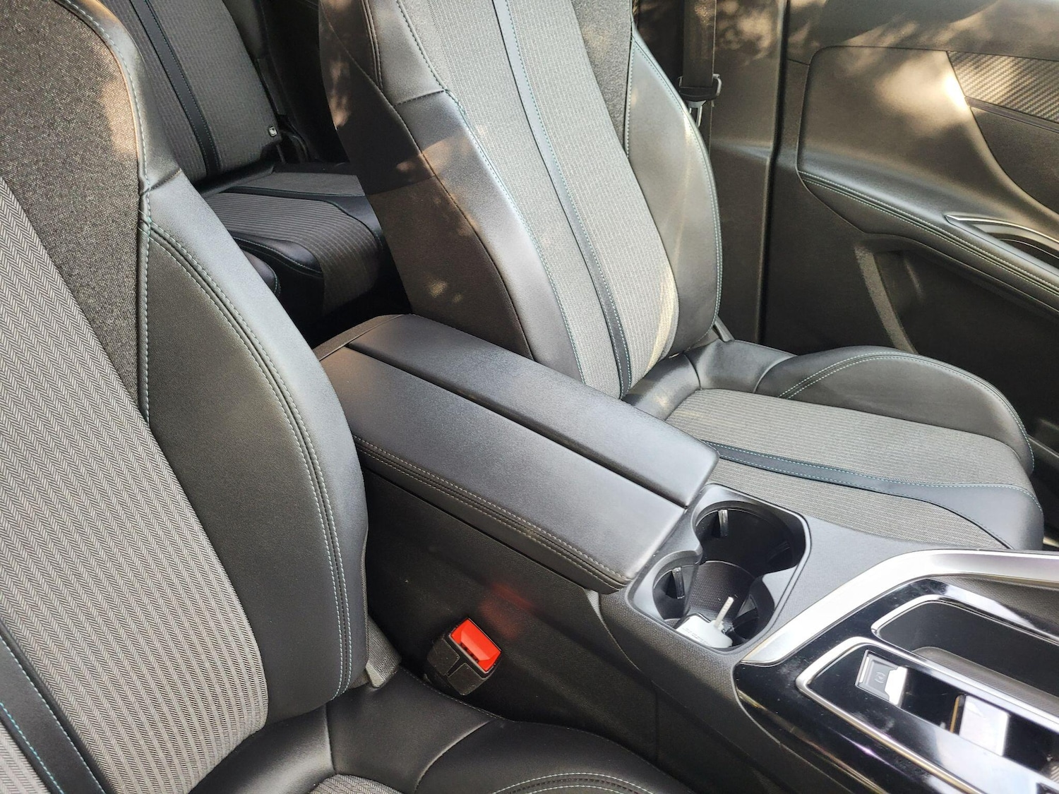 Used Peugeot 5008 2023 for sale - 76137587: Photo 36