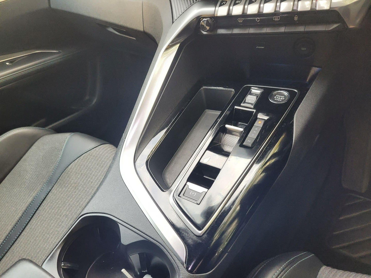 Used Peugeot 5008 2023 for sale - 76137587: Photo 37