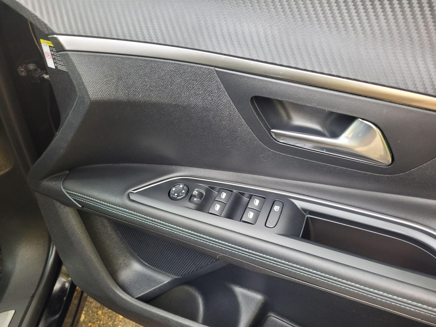 Used Peugeot 5008 2023 for sale - 76137587: Photo 40