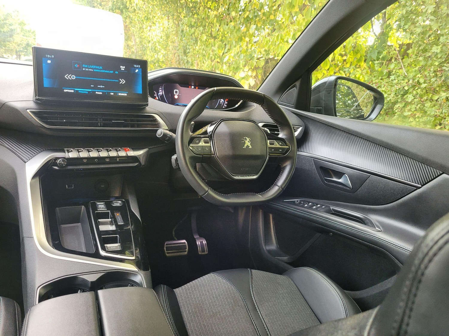 Used Peugeot 5008 2023 for sale - 76137587: Photo 43
