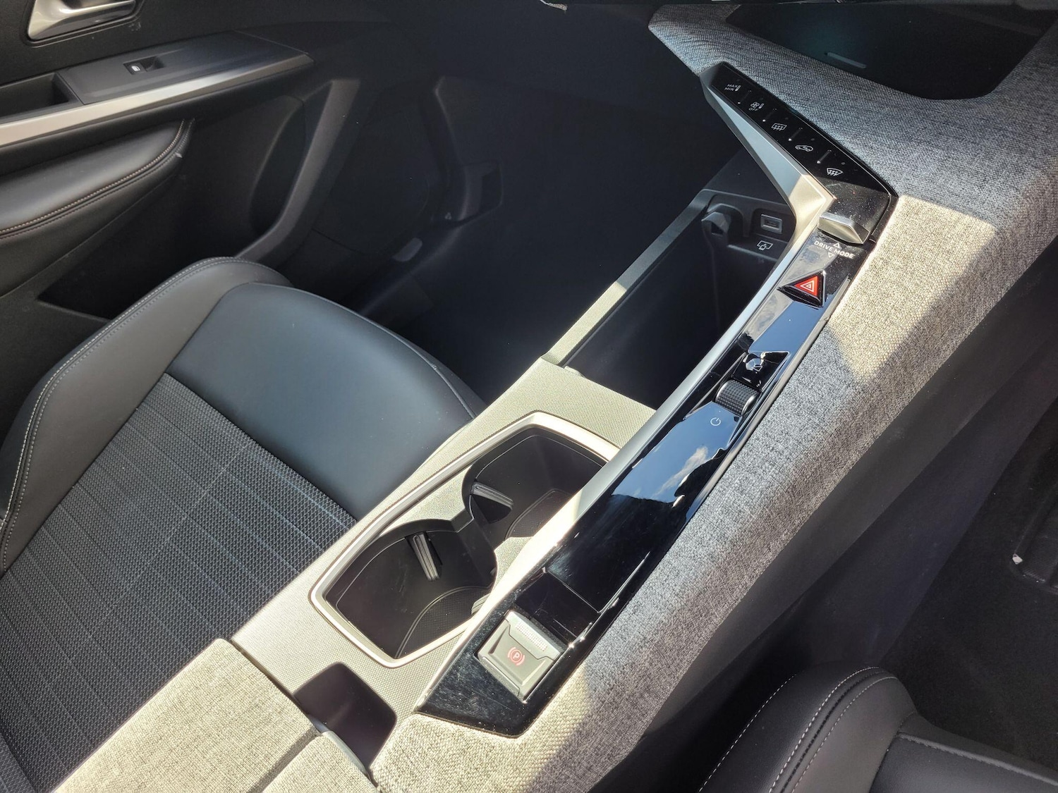 Used Peugeot 3008 2024 for sale - 78033809: Photo 14