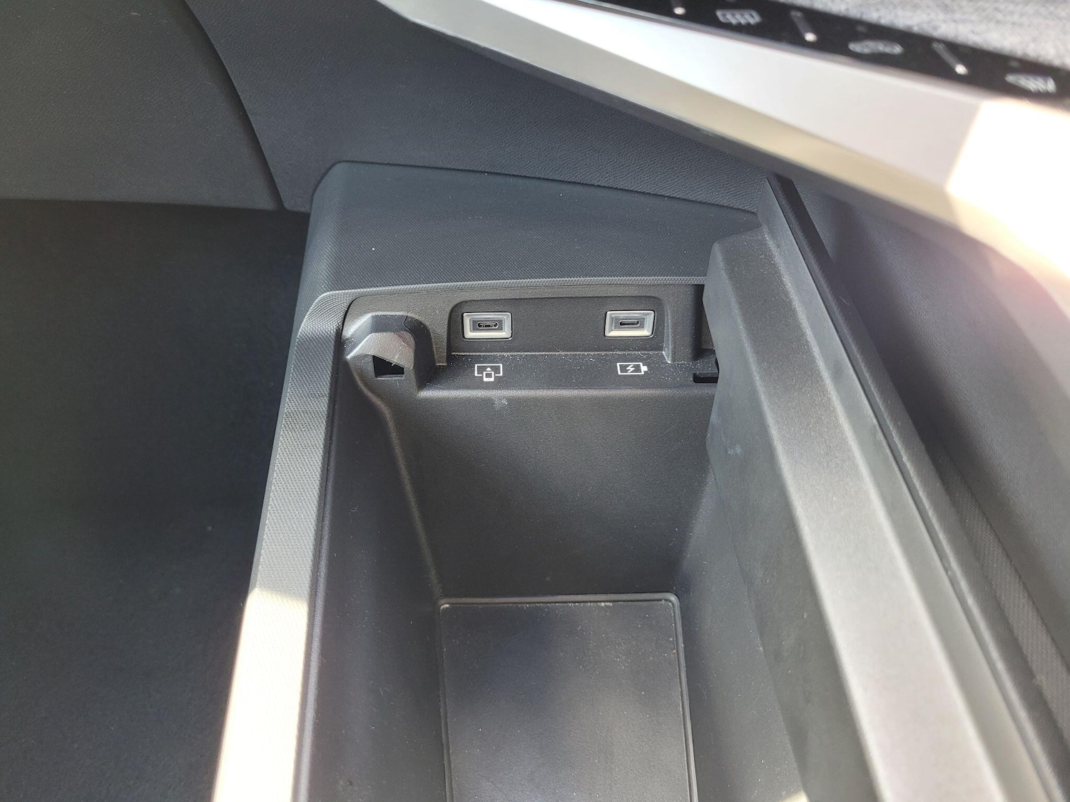 Used Peugeot 3008 2024 for sale - 78033809: Photo 39