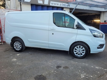 Used Ford Transit Custom 2023 for sale - 77957711: Photo