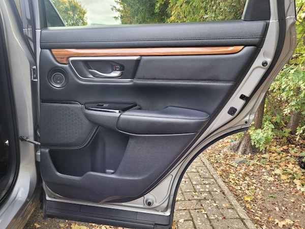 Used Honda CR-V 2020 for sale - 76214486: Photo 33