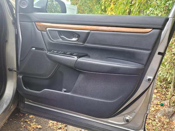Used Honda CR-V 2020 for sale - 76214486: Photo 34