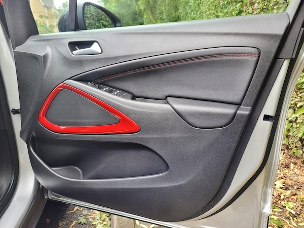 Used Vauxhall Crossland 2023 for sale - 75990333: Photo 34