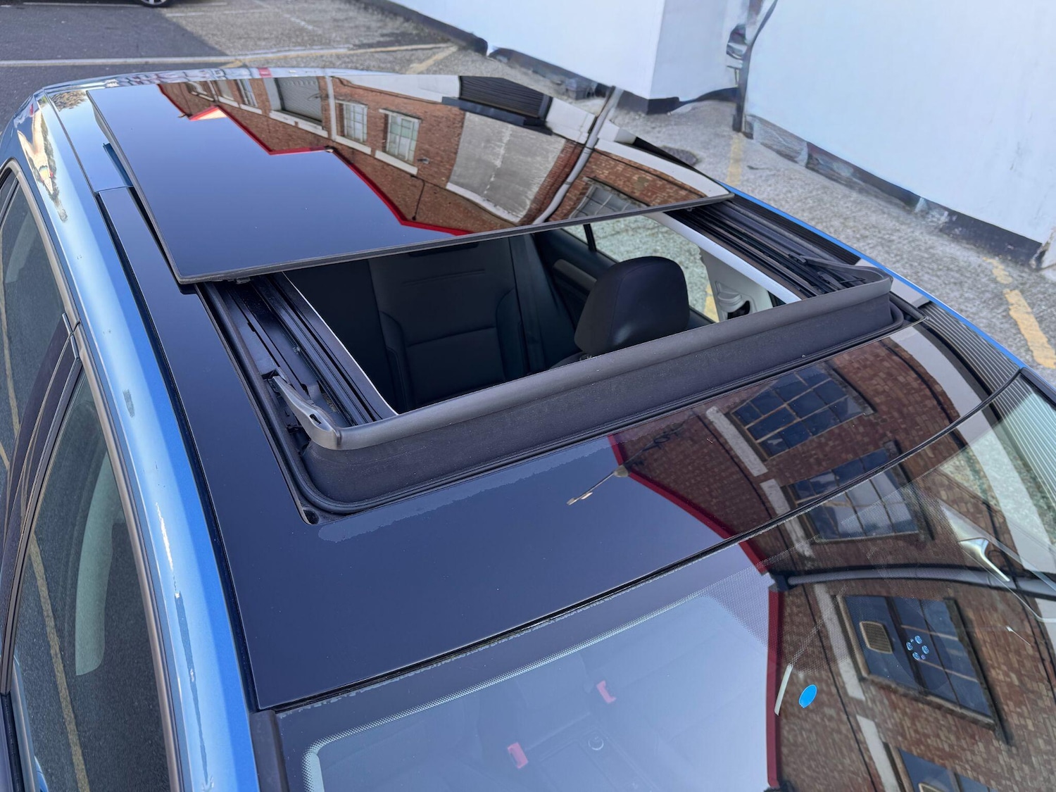 Used Volkswagen Golf 2014 for sale - 76188442: Photo 28