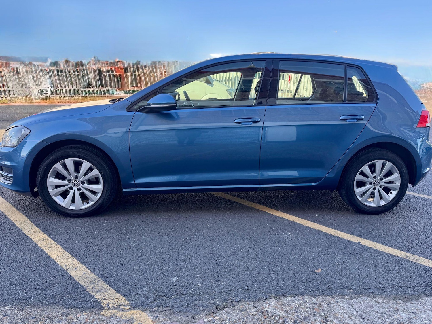 Used Volkswagen Golf 2014 for sale - 76188442: Photo 3