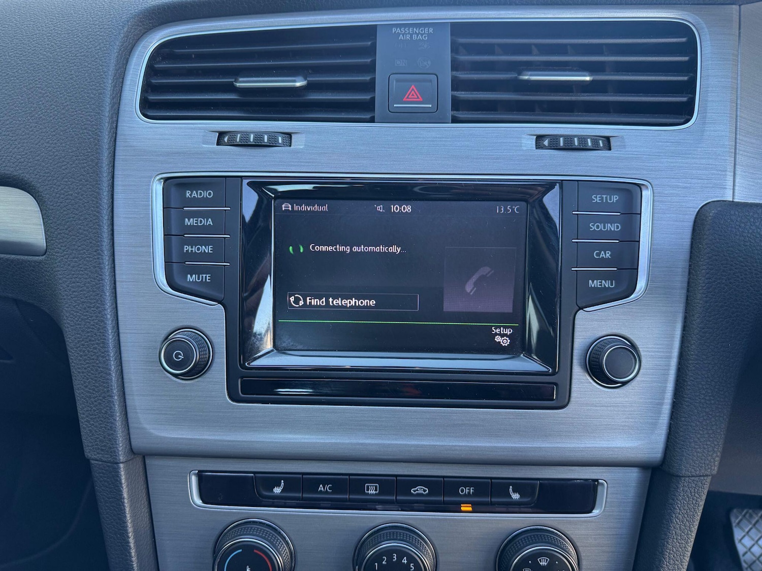 Used Volkswagen Golf 2014 for sale - 76188442: Photo 35