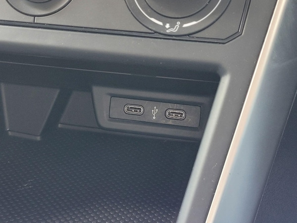 Used Volkswagen Polo 2022 for sale - 74642309: Photo 31