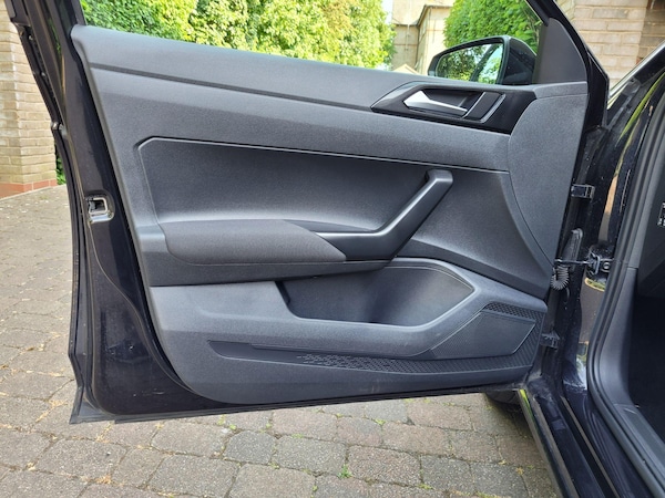 Used Volkswagen Polo 2022 for sale - 74642309: Photo 35