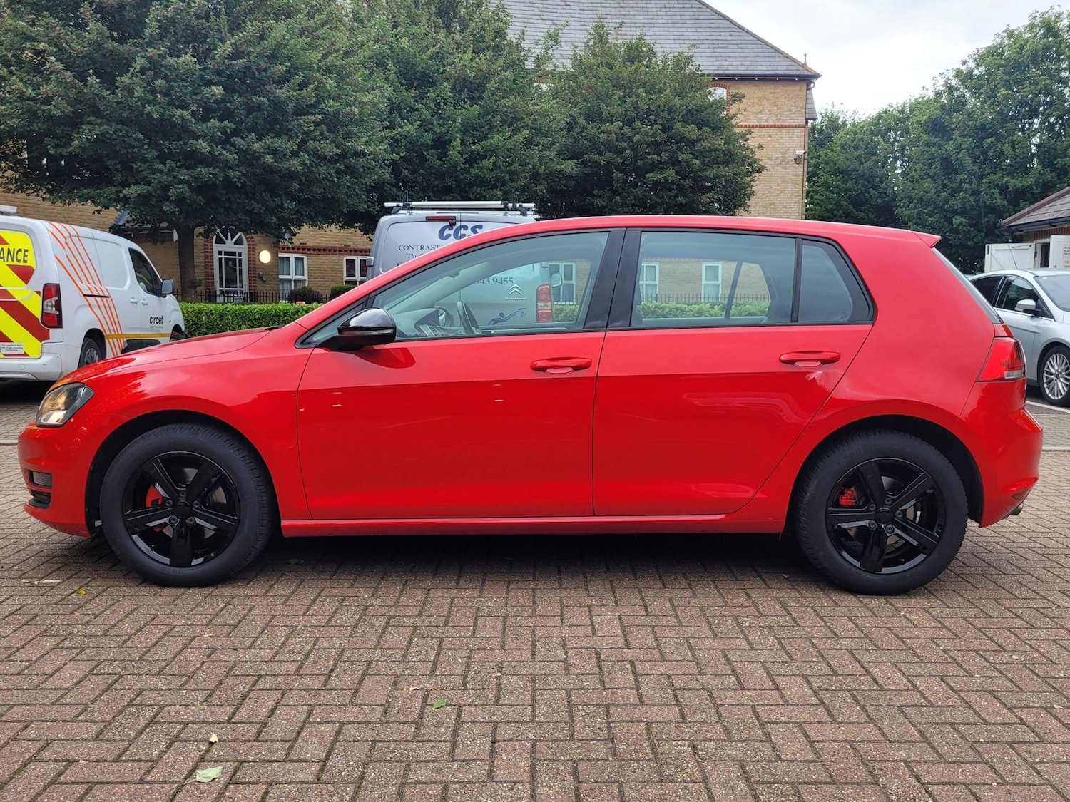 Used Volkswagen Golf 2014 for sale - 76990262: Photo 11