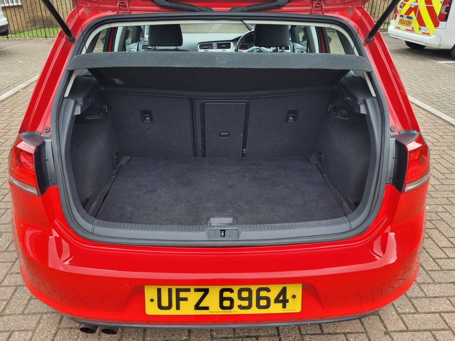 Used Volkswagen Golf 2014 for sale - 76990262: Photo 41