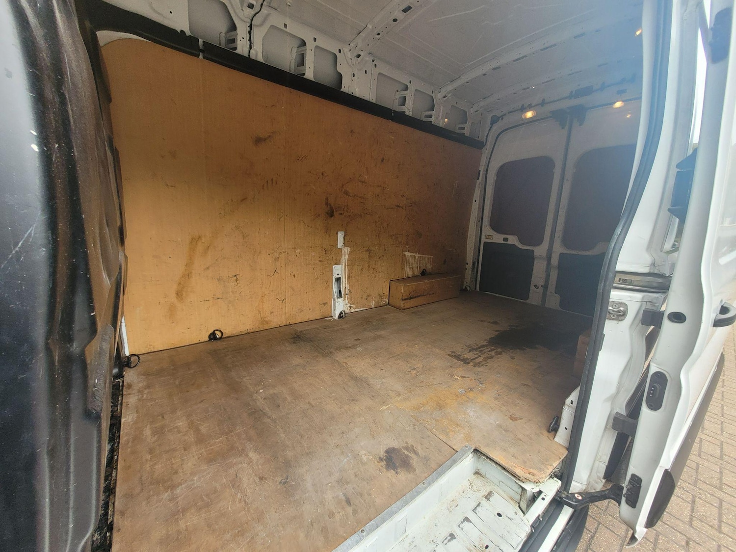 Used Ford Transit for sale - 76993680: Photo 15