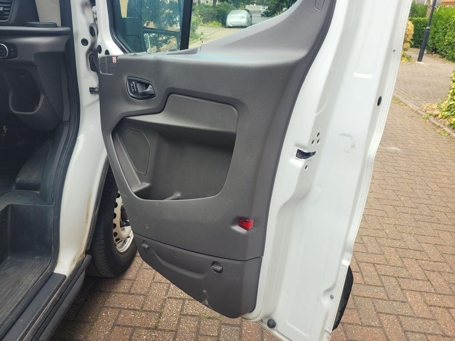 Used Ford Transit for sale - 76993680: Photo 23