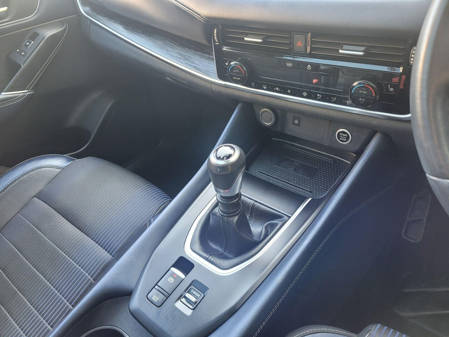 Used Nissan Qashqai for sale - 76995987: Photo 17