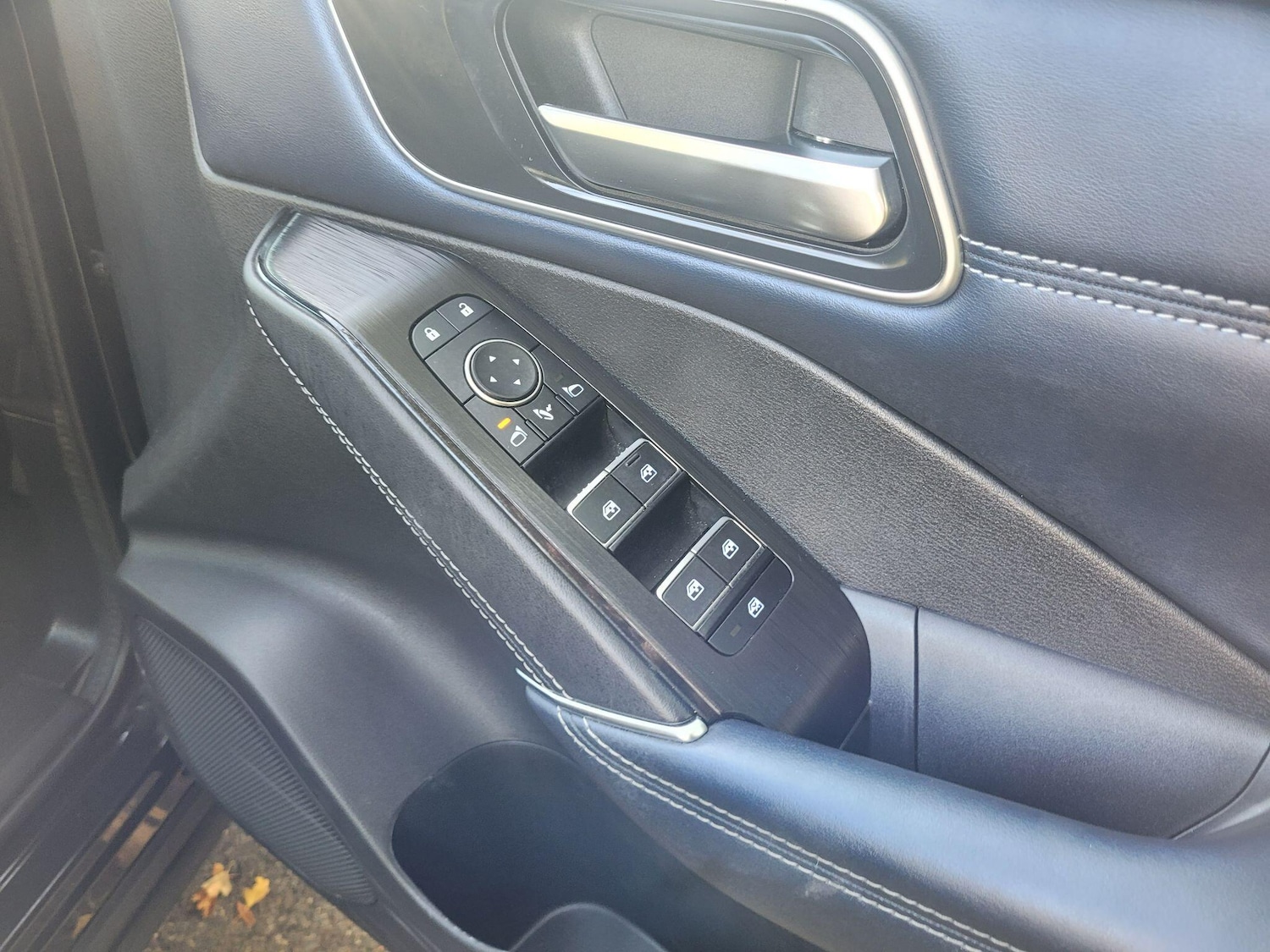 Used Nissan Qashqai for sale - 76995987: Photo 28