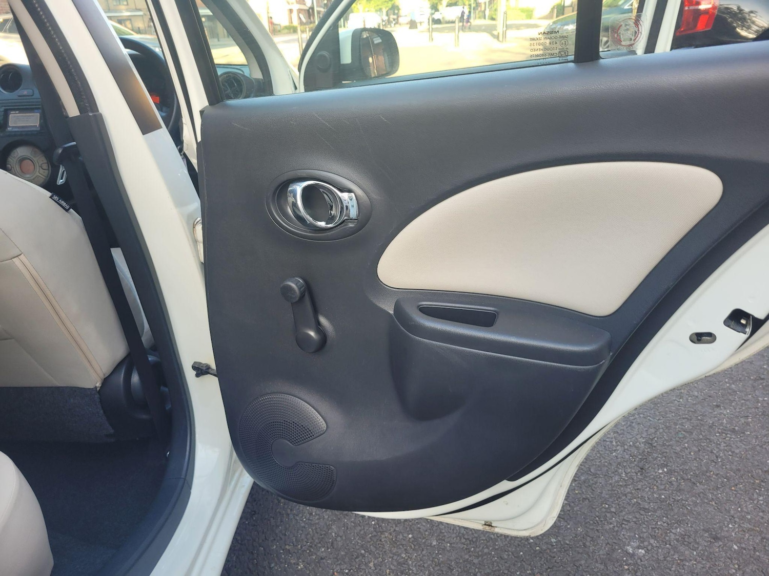 Vehicle 28