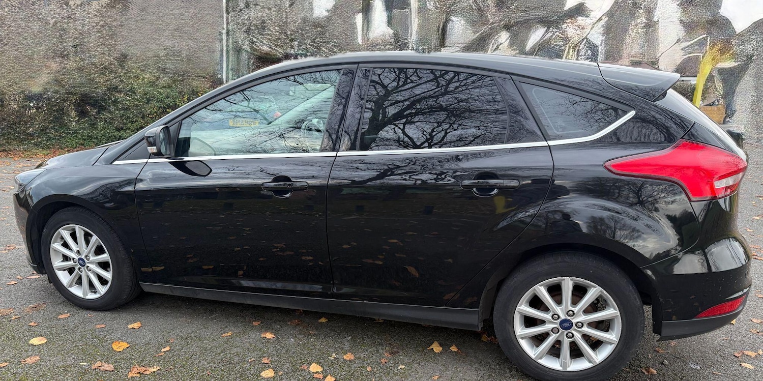 Used Ford Focus 2017 for sale - 76592761: Photo 10