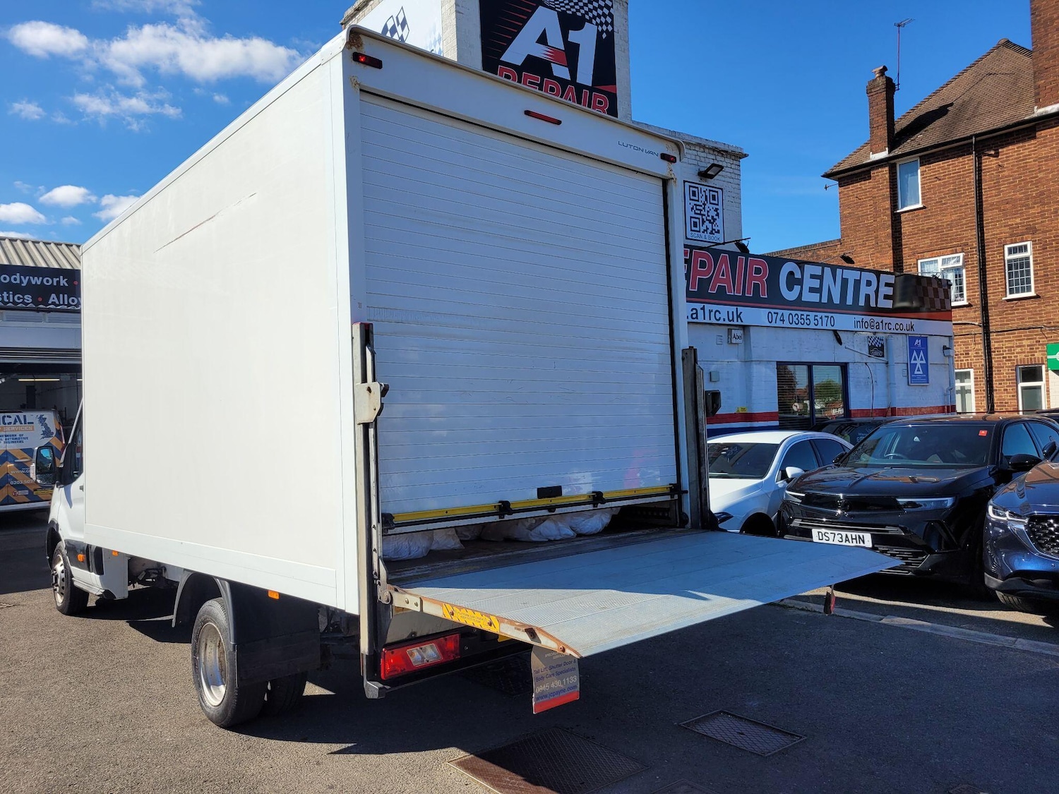 Used Ford Transit for sale - 78128128: Photo 3