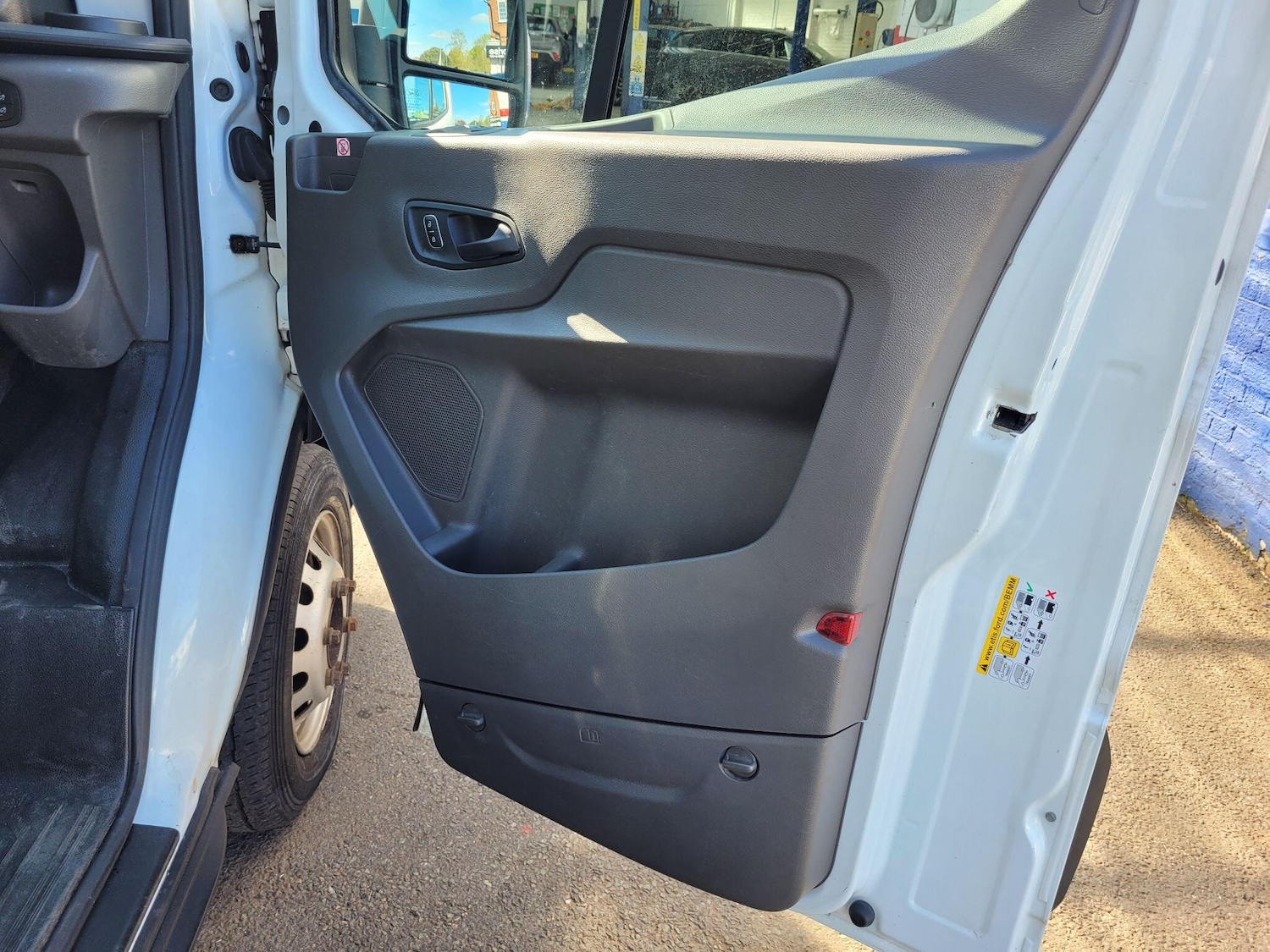 Used Ford Transit for sale - 78128128: Photo 30