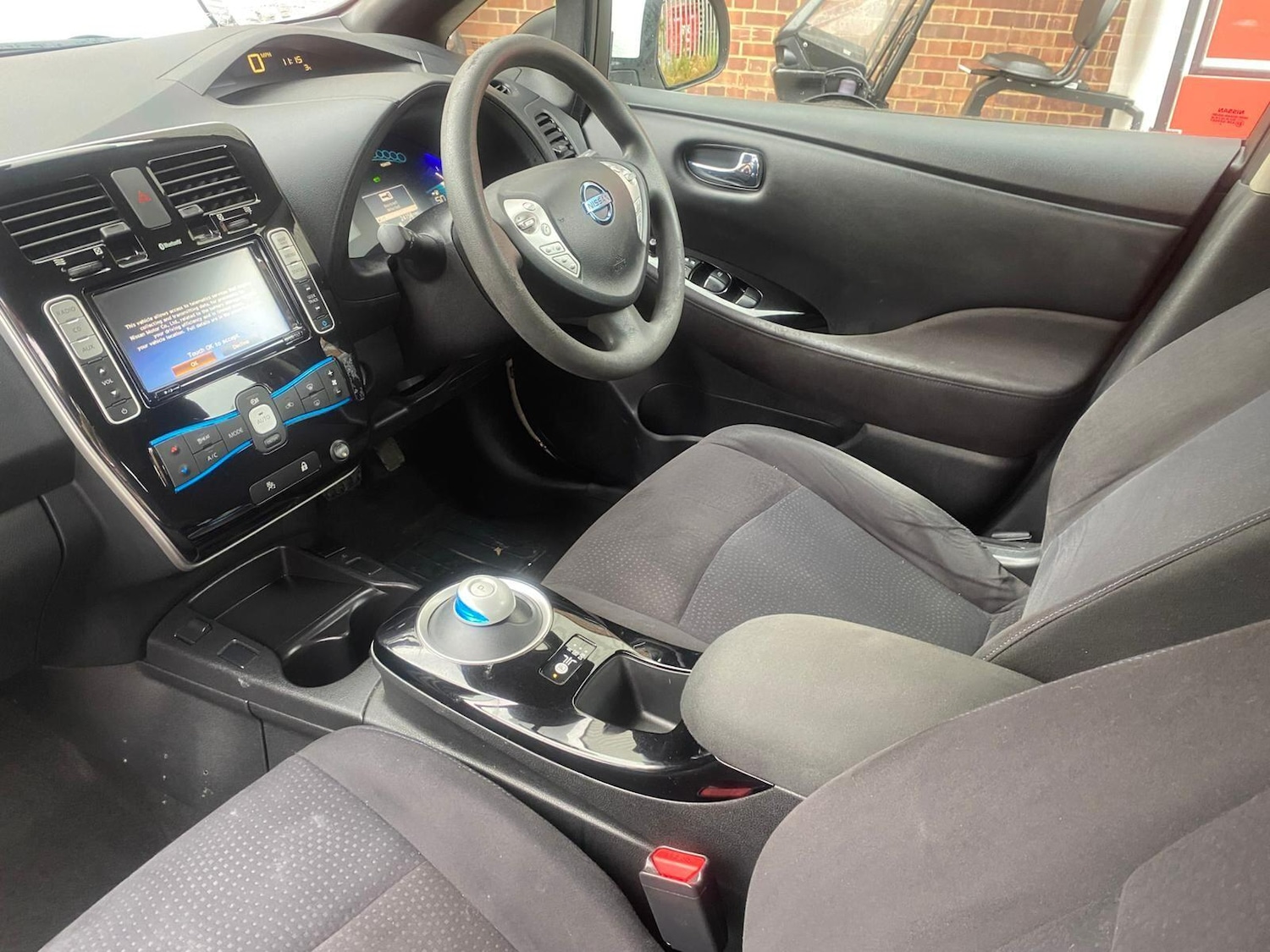 Used Nissan Leaf 2016 for sale - 76634004: Photo 17