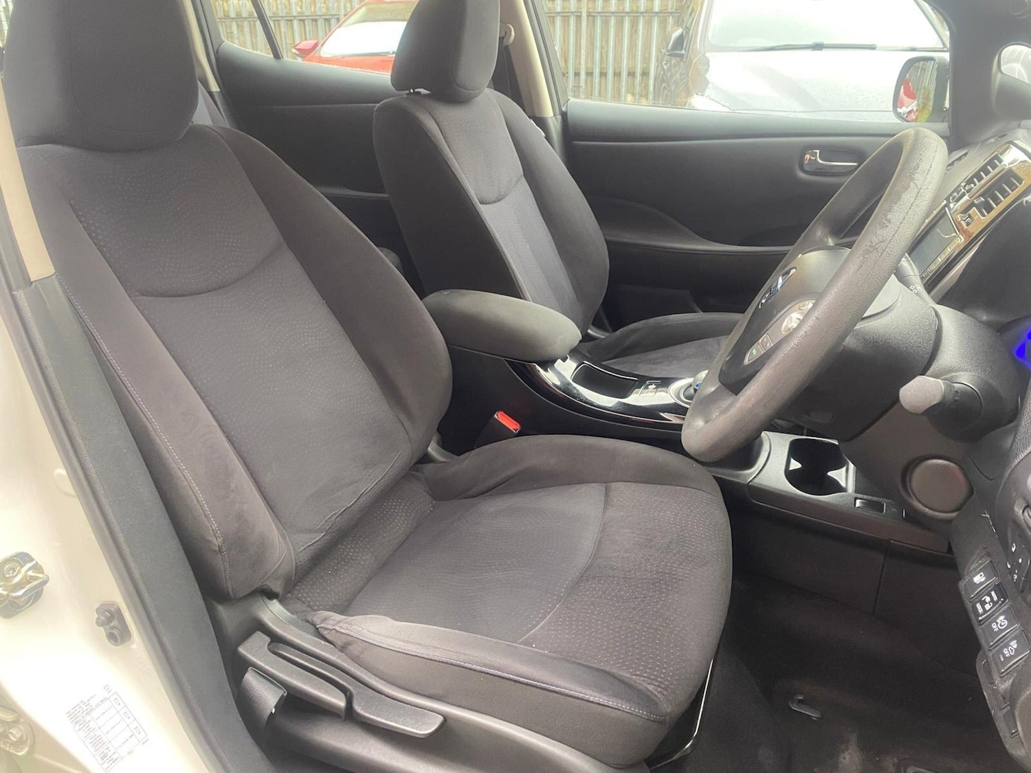 Used Nissan Leaf 2016 for sale - 76634004: Photo 19